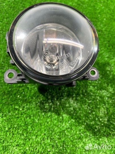 Фара противотуманная передняя правая Suzuki Escudo
