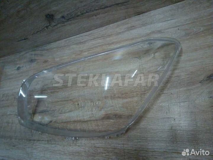 Стекло фары Toyota RAV4 30 (2006-2008) дорестайли