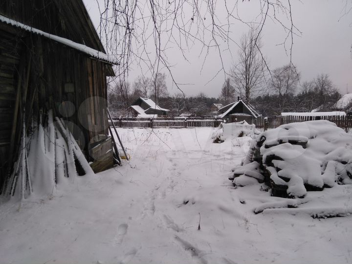 Дом 40 м² на участке 8,2 сот.