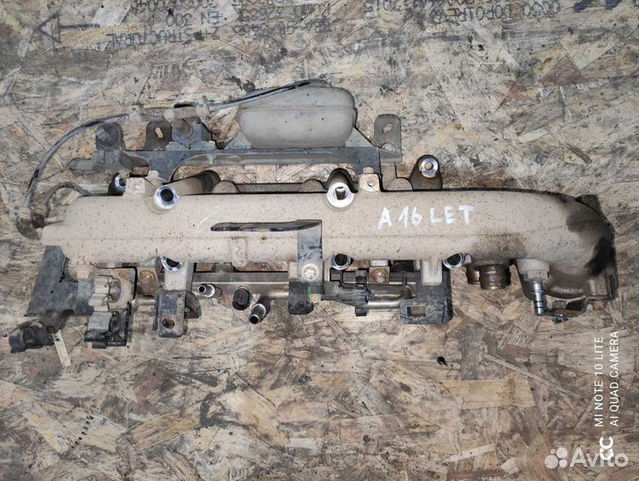 Впускной коллектор Опель Астра J 1.6 турбо