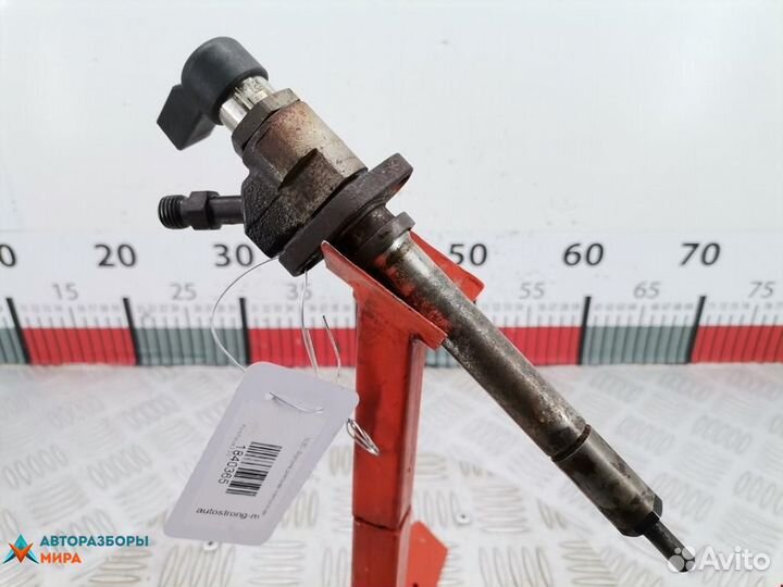 Форсунка Ford Focus 2 2008 9657144580