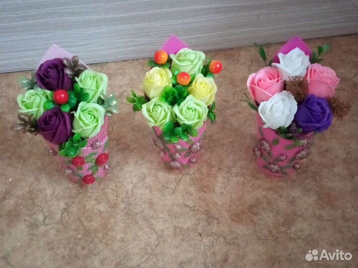 Букет и композиции из мыльных цветов