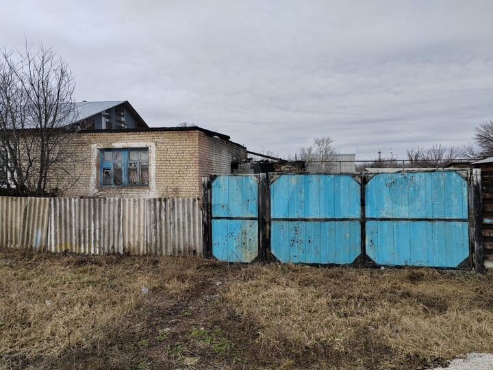 Дом 56 м² на участке 7 сот.