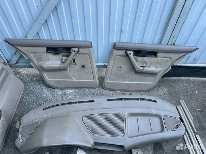 Бежевый салон bmw e34