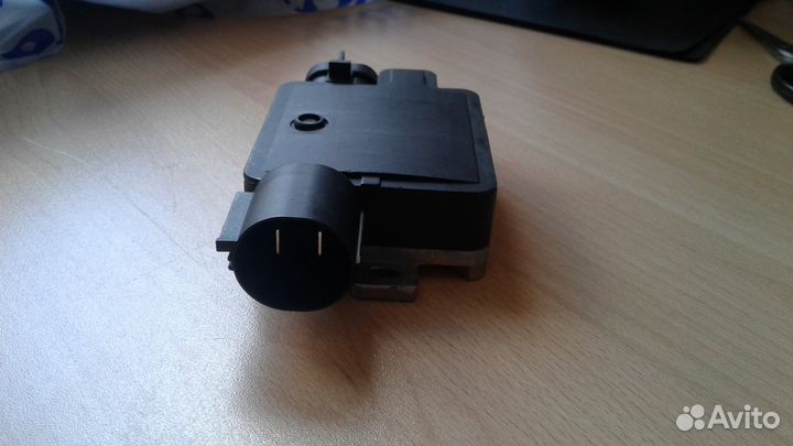 Блок управления вентилятором Форд Фокус 2, Мазда 3