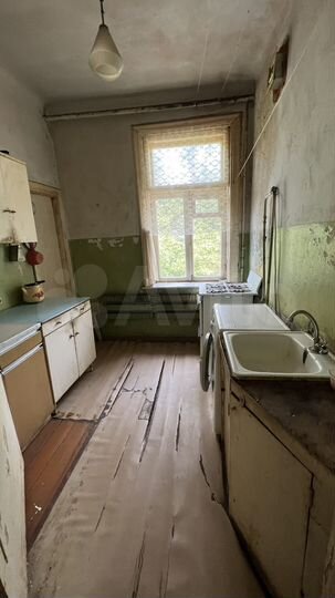 Комната 14 м² в 3-к., 2/2 эт.