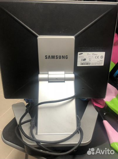 Монитор Samsung SyncMaster 720b