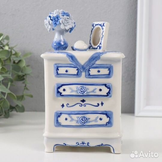 Сувенир керамика музыкальный 'Старинный комод с ва