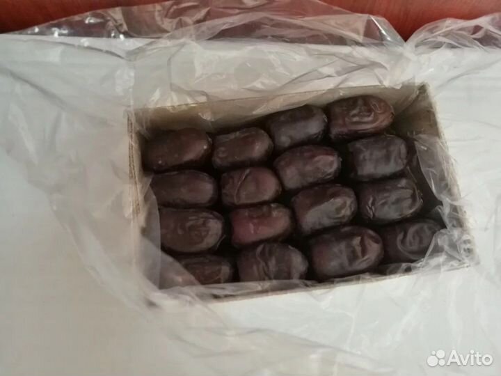 Финики отборные иранские 500 грамм новый урожай