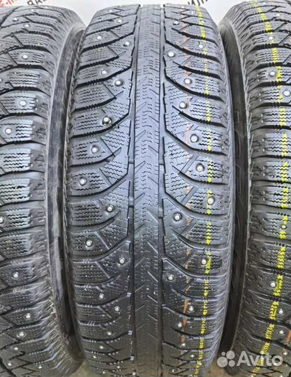 Bridgestone Ice Cruiser 7000 225/65 R17 106T