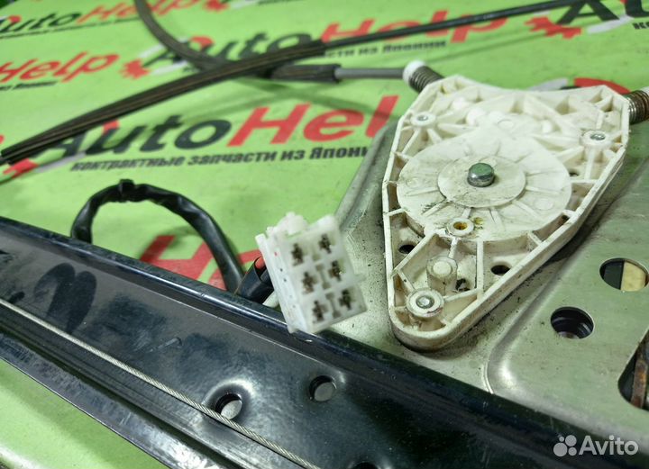 Стеклопод mercedes-benz S-class W220 перед лево