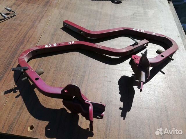 Петля крышки багажника Мазда 626 GE