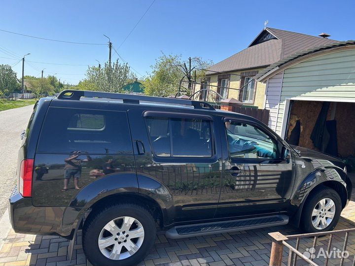 Nissan Pathfinder 2.5 AT, 2006, 282 000 км