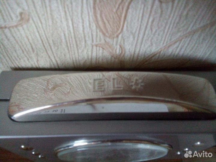 Часы настольные Скарлетт