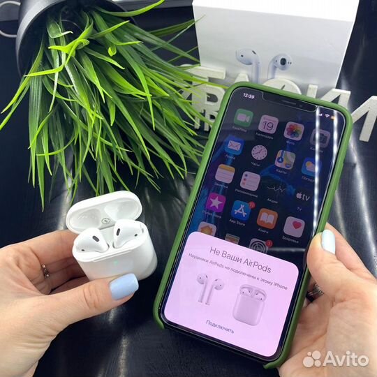 Беспроводные наушники AirPods 1с