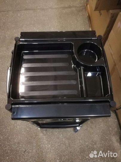 Парикмахерская Тележка с замками