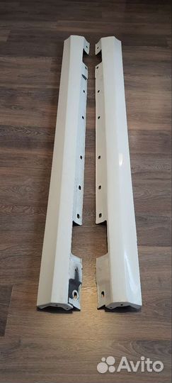 Пороги накладки на Mercedes W204