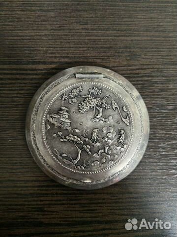 Серебрянная пудренница Вьетнам проба 90