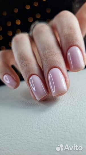 Модель на маникюр. Бесплатно