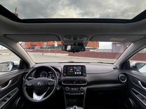 Hyundai Kona 1.6 AMT, 2018, 18 000 км, с пробегом, цена 2 199 000 руб.