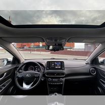 Hyundai Kona 1.6 AMT, 2018, 18 000 км, с пробегом, цена 2 199 000 руб.