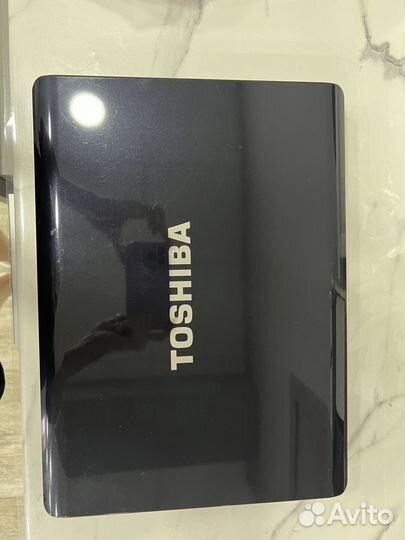 Ноутбук toshiba