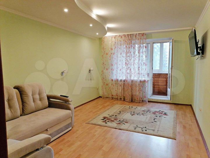 2-к. квартира, 65 м², 4/14 эт.