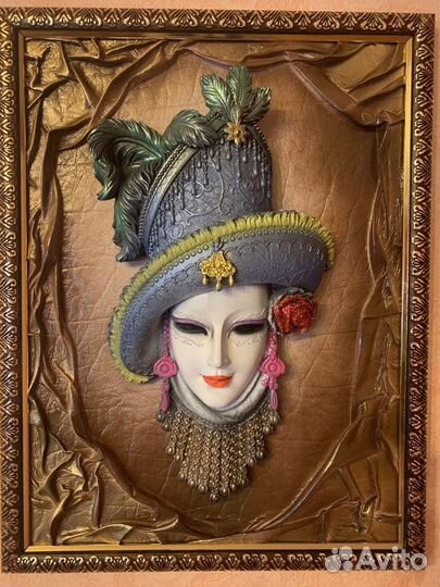 Венецианская маска