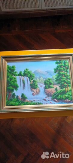 Картина вышитая бисером. Водопад