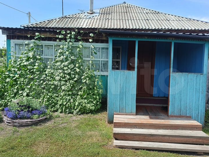 Дом 57 м² на участке 35 сот.