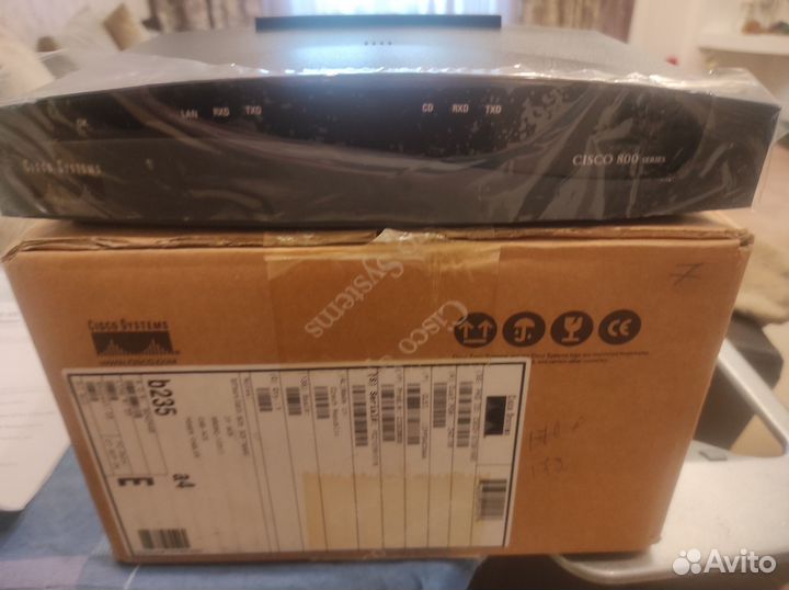 Маршрутизатор Cisco 805