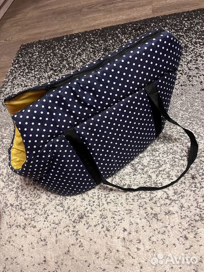 Сумка-переноска для собак и кошек