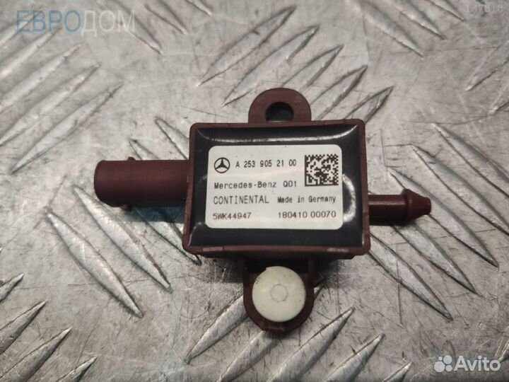 Датчик удара на mercedes W253 s1135402