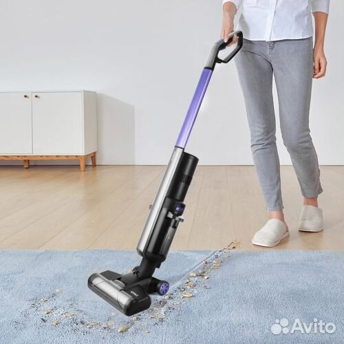 Пылесос Kitfort KT-598, черный