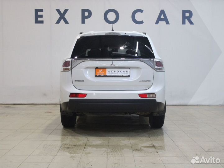 Mitsubishi Outlander 2.0 CVT, 2013, 156 000 км