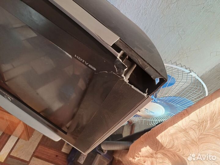 Телевизор samsung