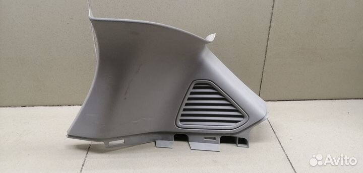 Обшивка стойки Kuga 2008-2012