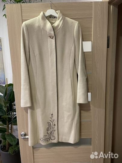 Пальто женское