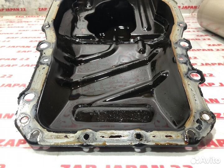 Поддон Mitsubishi Delica PD6W 6G72 1998