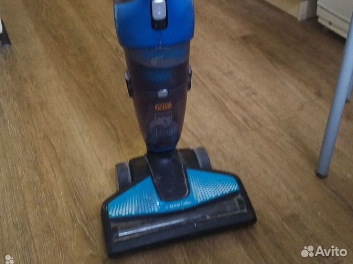 Продам Беспроводной пылесос Philips PowerPro Aqua