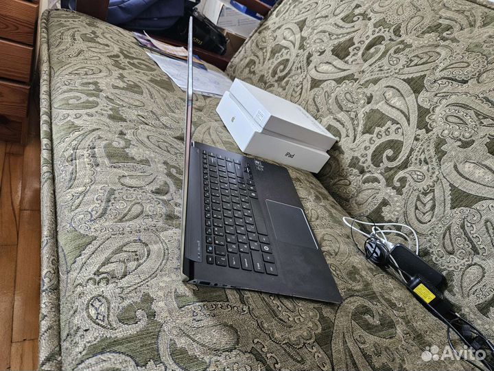 Ультрабук samsung