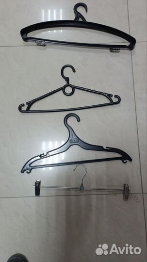 Вешалки плечики