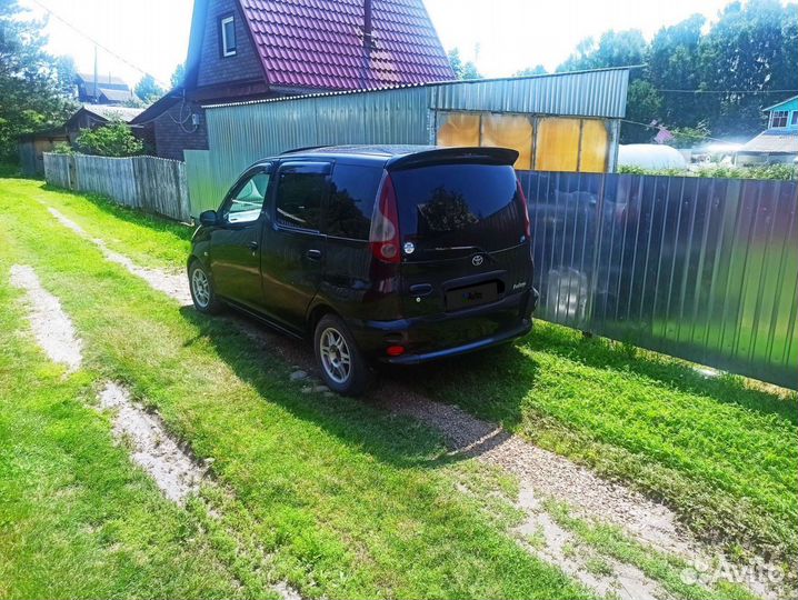Toyota Funcargo 1.3 AT, 2000, 300 000 км