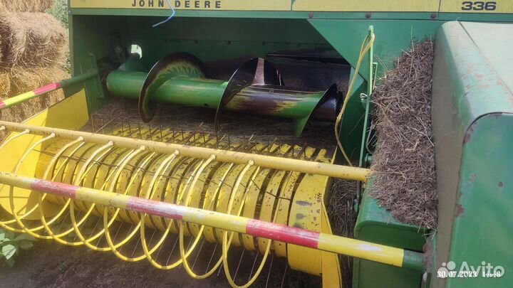 Пресс-подборщик John Deere 336, 1990