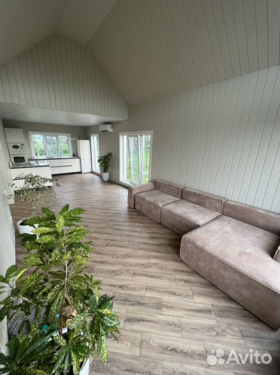 Передержка для собак, Домашняя передержка, Зооняня