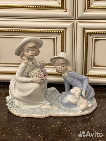 Фарфоровые статуэтки