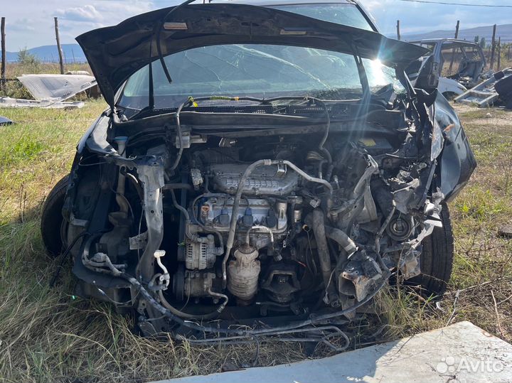 Разбор Toyota Alphard 10-15