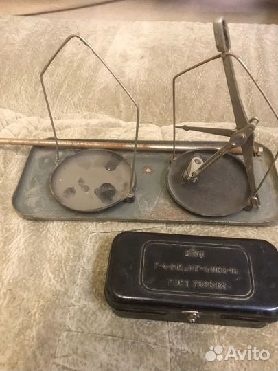 Медицинские аптечные весы СССР с набором гирек