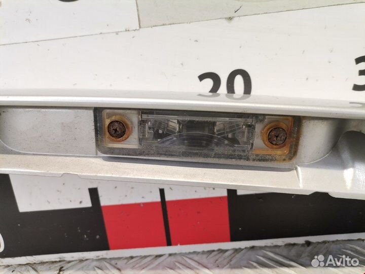 Ручка крышки багажника для Opel Zafira A 93176456