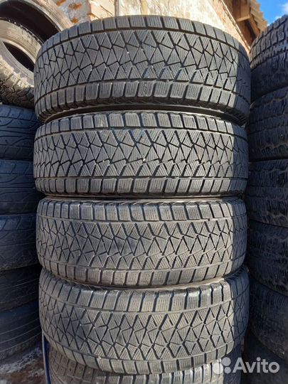 Bridgestone 738V 225/65 R17